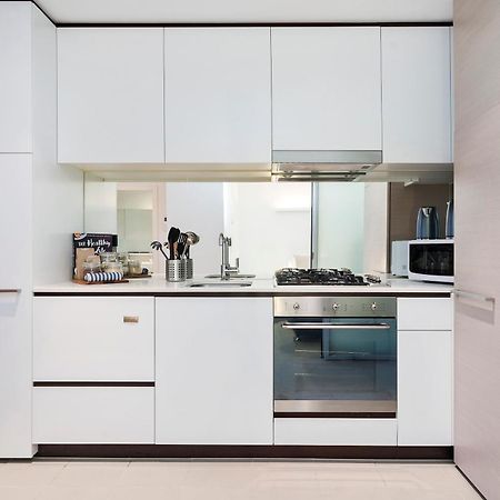 Complete Host Leopold Apartments Melbourne Buitenkant foto