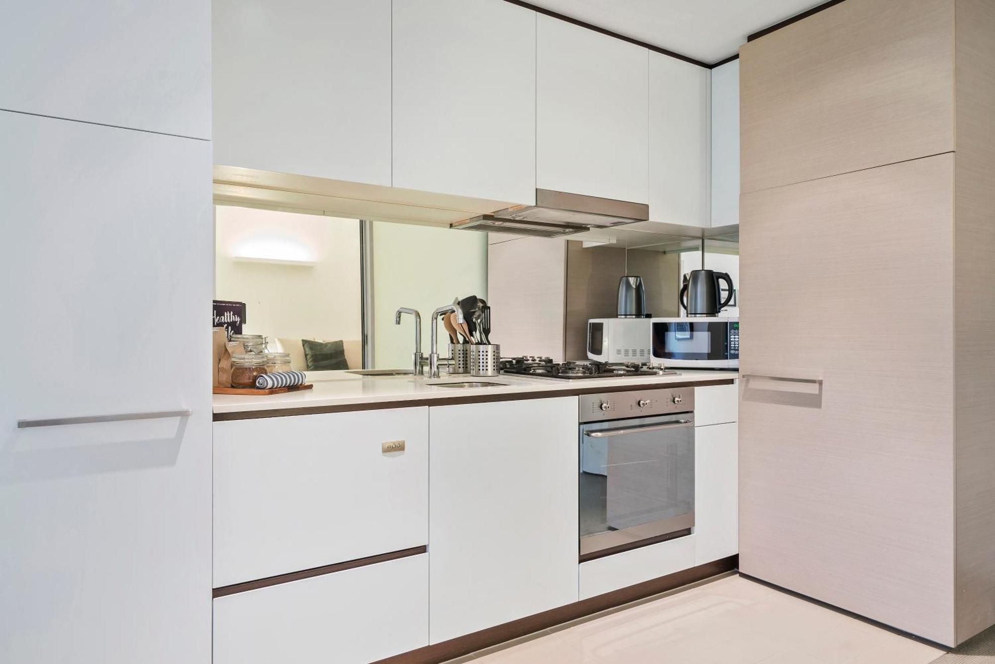Complete Host Leopold Apartments Melbourne Buitenkant foto