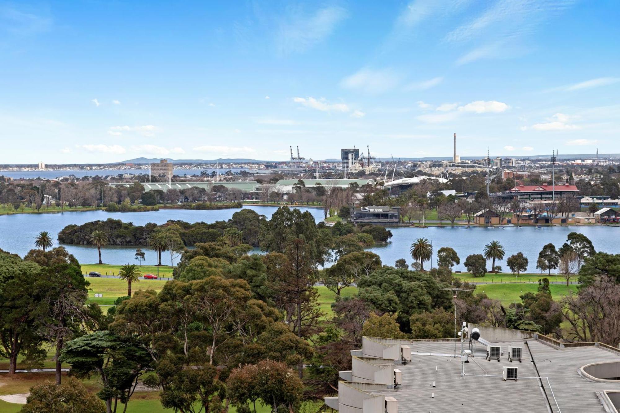 Complete Host Leopold Apartments Melbourne Buitenkant foto